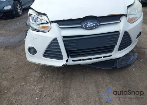 2014 Ford Focus Se z USA, uszkodzony, nr VIN 1FADP3F25EL306615